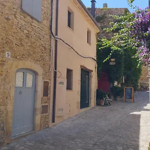 Emporda Inn